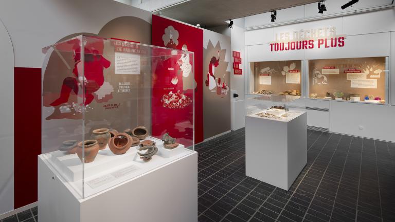 Vue de l'exposition "ça en jette ! Quand l'archéologie s'intéresse à nos déchets"